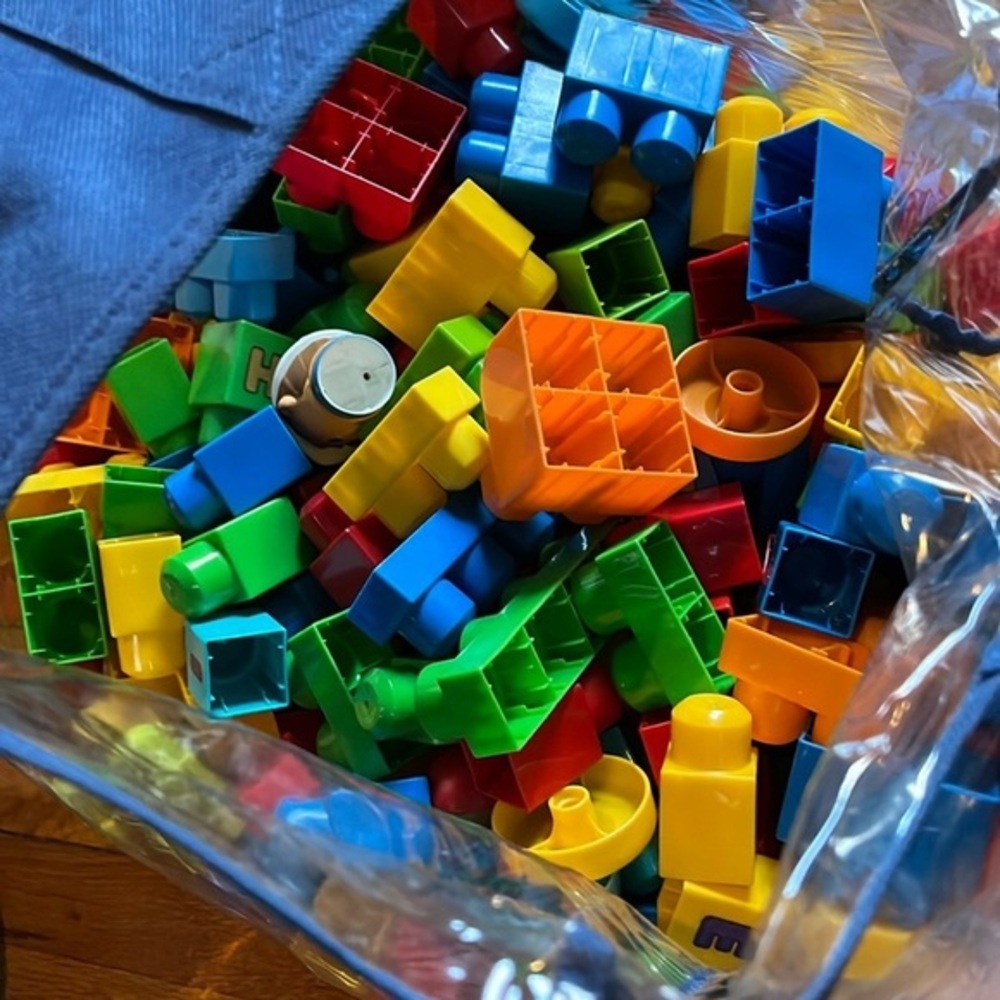 Huge MEGA BLOKS blocks bundle 250+ pieces different colors shapes and sizes.